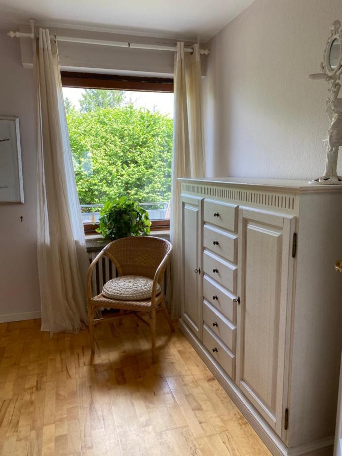 Grosszuegige Monteurwohnung Ессен Екстер'єр фото