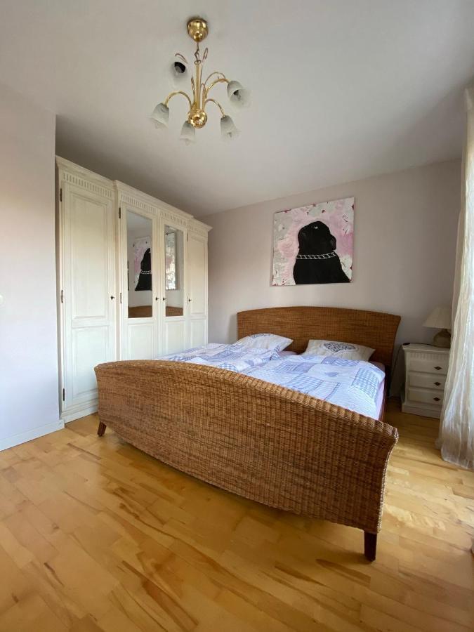 Grosszuegige Monteurwohnung Ессен Екстер'єр фото