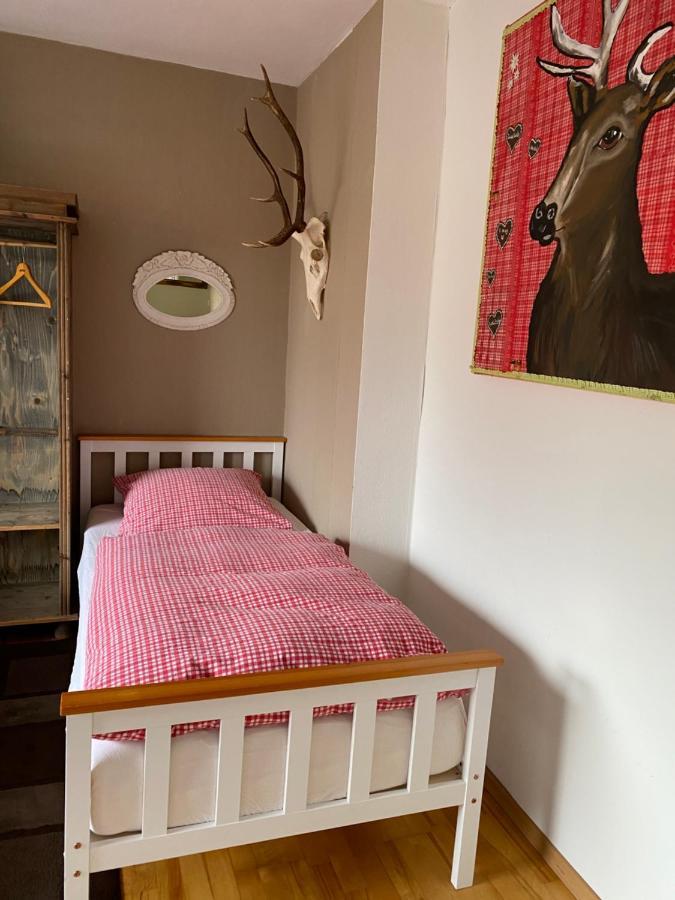 Grosszuegige Monteurwohnung Ессен Екстер'єр фото
